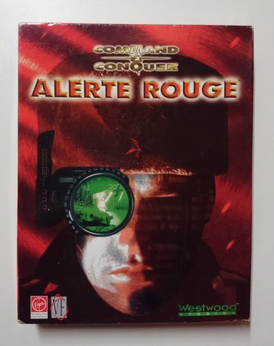 Jaquette du jeu Command & Conquer Alerte Rouge, édition Virgin Interactive, illustrant un soldat casqué à l'étoile rouge