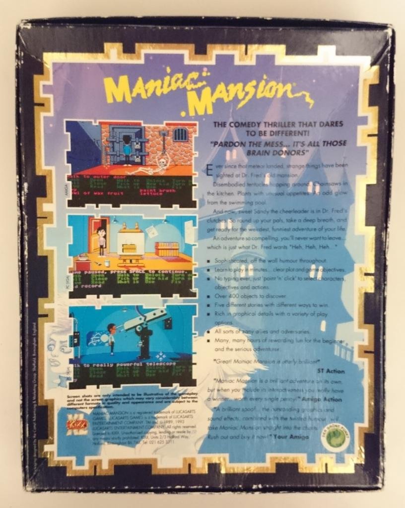Dos de la boîte du jeu Maniac Mansion, avec ses captures d'écran des versions Amiga, PC et Atari ST